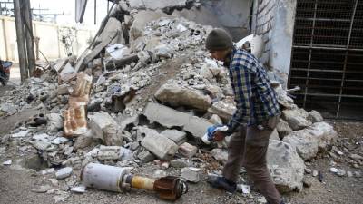 Raides aéreos das forças do regime sírio matam 23 civis perto de Damasco