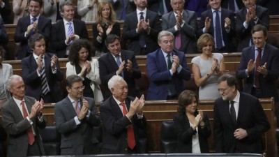 Rajoy investido presidente do Governo de Espanha
