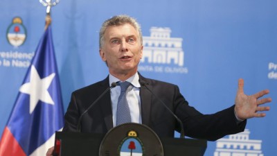 Recessão e divergências políticas provocam remodelação governamental na Argentina