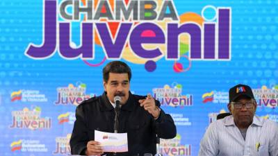 Regime venezuelano rejeita convocação de eleições