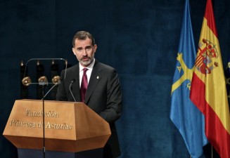 Rei Felipe VI defende uma Espanha da concórdia e do respeito