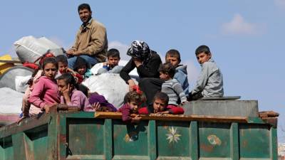 Retirada de civis de Ghouta Oriental pelo segundo dia consecutivo