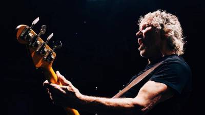 Roger Waters elogia música “profundíssima” de Conan Osíris