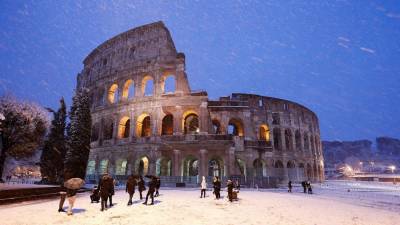 Roma enfrenta vaga de frio siberiano e nevão como não acontecia desde 2012