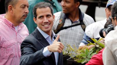 Rússia apela a Guaidó para negociar com Maduro