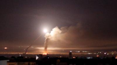 Rússia apela à moderação após ataques a infraestruturas iranianas na Síria