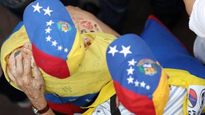 Saída de venezuelanos para Brasil sem aumento após reabertura da fronteira