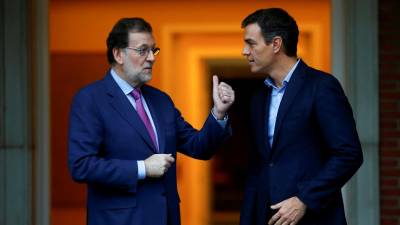 Sai Rajoy e entra Sánchez no Governo espanhol