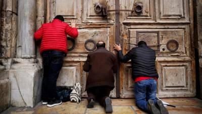 Santo Sepulcro em Jerusalém encerrado pelo segundo dia consecutivo