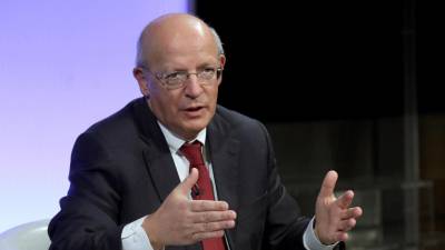 Santos Silva espera que Maduro “compreenda que o seu tempo acabou”