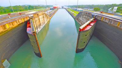 Seca força Autoridade do Canal do Panamá a condicionar navegação