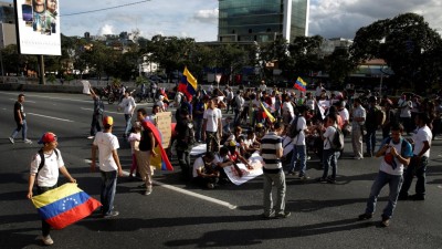 Senado colombiano insta Governo de Bogotá a solidariza-se com venezuelanos