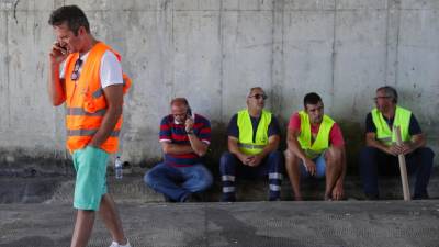 Sindicato dos motoristas de matérias perigosas desconvoca greve