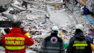 Sismo que abalou Albânia na terça-feira já matou 40 pessoas