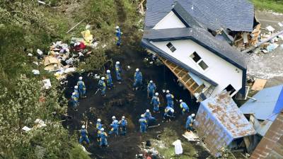 Sobe para 18 número de mortos devido a sismo no Japão