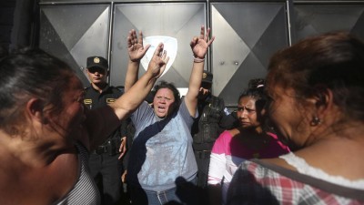 Sobe para 33 o número de meninas mortas em incêndio em orfanato na Guatemala