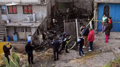 Sobre para sete o número de crianças mortas em incêndio num bairro na Cidade do México