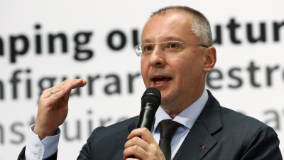 Socialistas Europeus lamentam derrota e pedem mobilização de franceses contra Le Pen