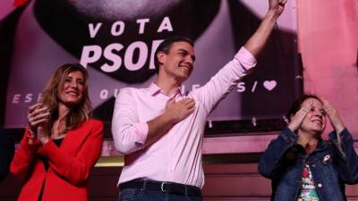 Socialistas vencem em Espanha sem maioria e extrema direita entra no parlamento-Oficial