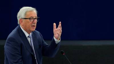 “Somos todos irlandeses”, diz Juncker