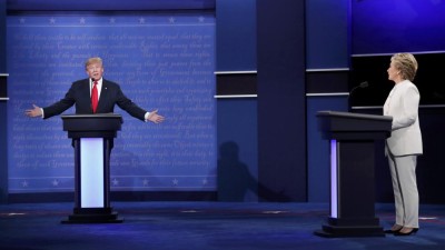 Sondagem dá vantagem de 1% a Trump sobre Clinton
