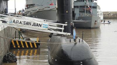 Submarino argentino desaparecido há um ano sofreu uma ‘implosão’