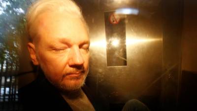 Suécia reabre processo judicial contra Julian Assange por violação