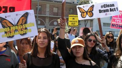 Supremo dos EUA decide não suspender programa DACA