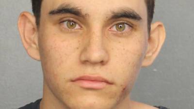Suspeito do tiroteio na Florida que causou 17 mortos pode ser condenado à morte
