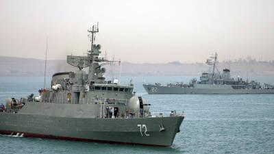 Teerão destaca novos navios de guerra para missão no oceano Atlântico