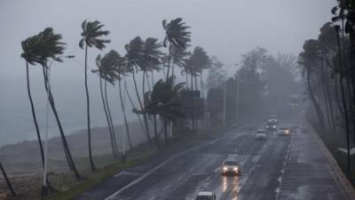 Tempestade tropical Alberto enfraquece rumo ao interior dos EUA