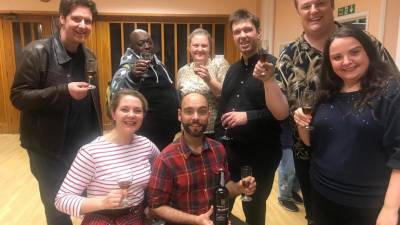 Tenor madeirense terminou espectáculo em Londres a fazer um brinde com Vinho Madeira