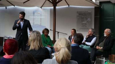 Tertúlia sobre ‘Moda e Calçado Madeirense’ realiza-se amanhã, quarta-feira, na Sapataria Porto