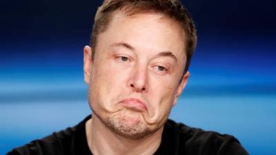 Tesla diz que sistema ‘autopilot’ foi accionado antes de acidente mortal