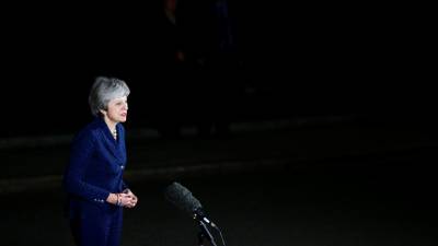 Theresa May anuncia que se vai demitir antes das eleições de 2022