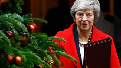 Theresa May pede apoio dos deputados a acordo de saída da UE
