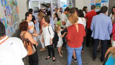 Trabalhos de alunos da Madeira percorrem 4000 quilómterios para integrarem Concursos Internacionais de Expressão Plástica