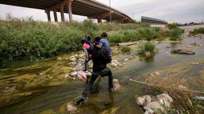 Traficantes de seres humanos alteram procedimentos face às políticas anti-migração da UE