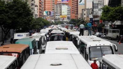 Transportes paralisaram Caracas em protesto contra registo para acesso a gasolina