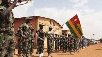 Treze militares do Mali desaparecidos após emboscada no centro do país