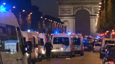 Tribunal belga adia início de julgamento de um dos autores de atentados em Paris