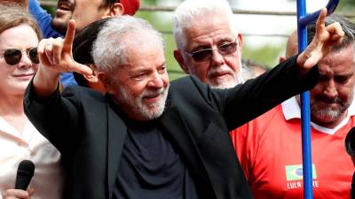 Tribunal brasileiro anula sentença de juíza acusada de cópia, decisão pode favorecer Lula
