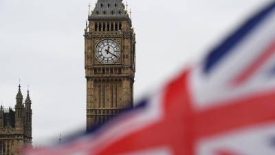 Três anos depois, Primeiro-Ministro britânico vai mudar, mas as dificuldades são as mesmas