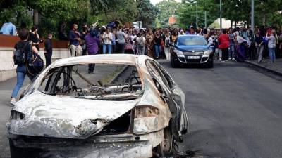 Três detidos na terceira noite de distúrbios no sul de França
