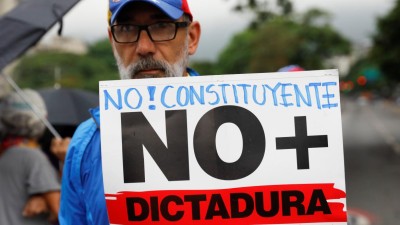 Três mortos em incidentes relacionados com protestos no centro da Venezuela