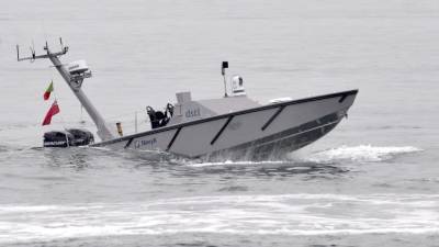 Três pescadores resgatados ao largo de Sines