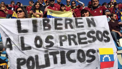 Três presos políticos luso-venezuelanos em liberdade condicional no Natal