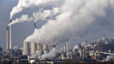 Três prémios Nobel defendem redução de CO2 para refrear a alteração do clima