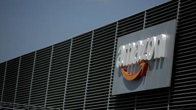 Trump acusa Amazon de destruir “muitos milhares” de negócios a retalho nos EUA