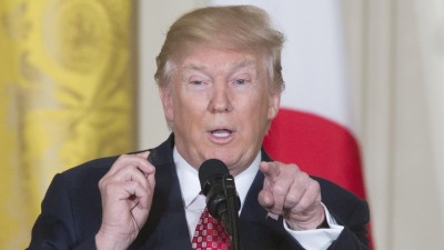 Trump admite assinar nova ordem sobre imigração após suspensão da primeira